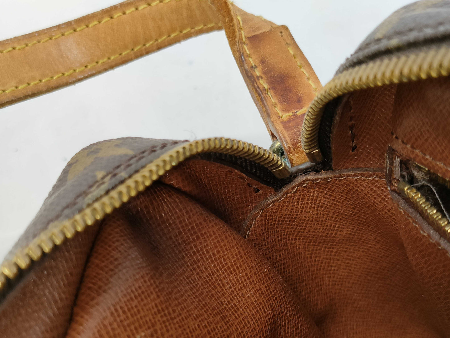LOUIS VUITTON Monogram M51274 Trocadero 881 TH Shoulder Bag