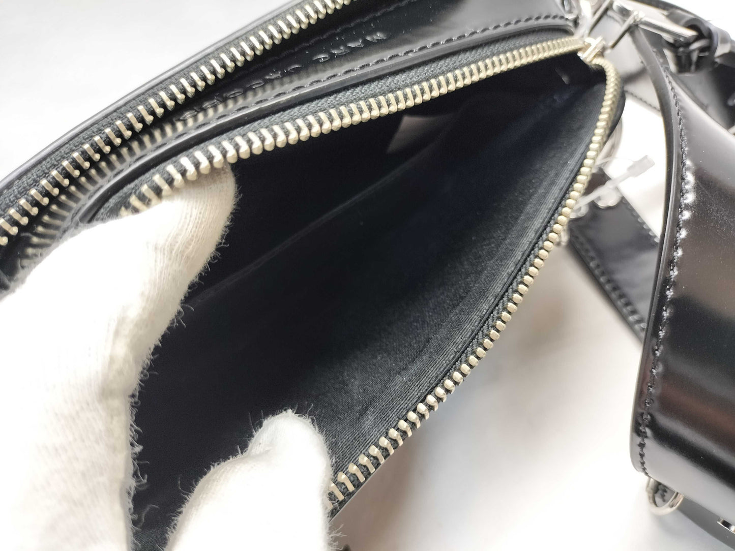 MARC BY MARC JACOBS Marc Jacobs Shoulder Chain Shoulder Bag