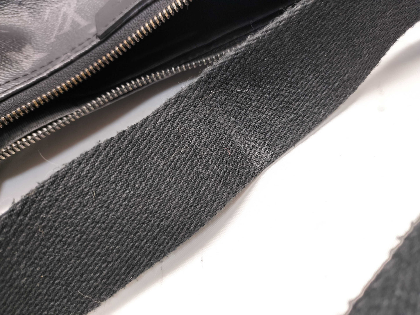LOUIS VUITTON M47158 Monogram Graffiti Hammock Bag PM M47158 Shoulder Bag