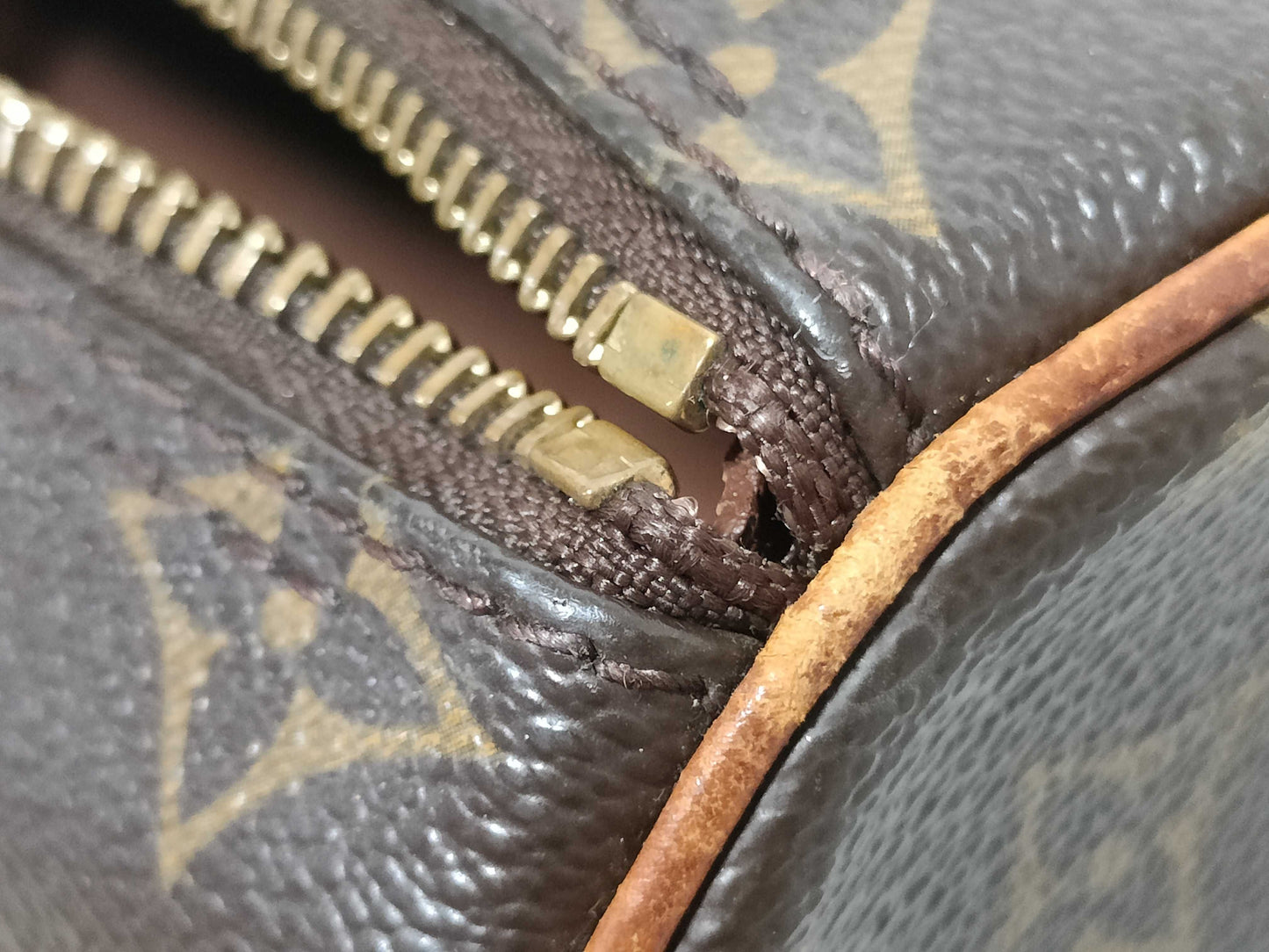 LOUIS VUITTON Monogram M51386 Papillon 26 Handbag