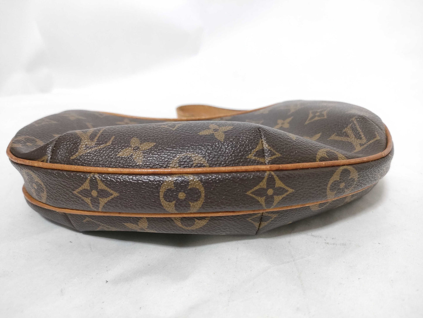 LOUIS VUITTON Monogram M51510 Pochette Croissant Shoulder Bag