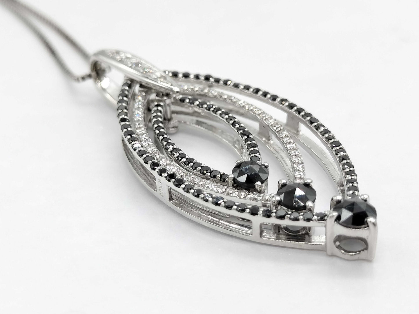 D1.00ct K18WG 7.9g Necklace