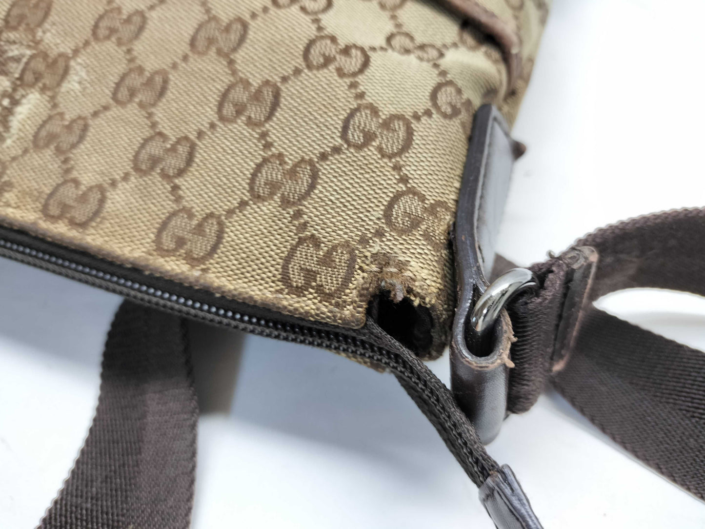GUCCI GG Canvas 145857 Shoulder Bag