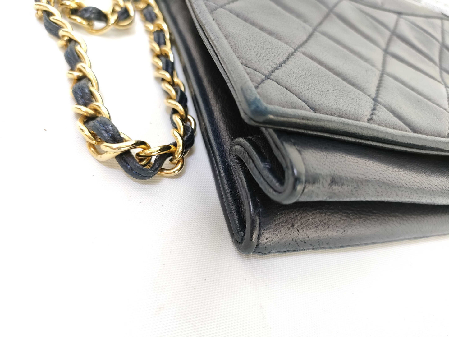 CHANEL Matelasse Lambskin Chain Shoulder Bag in Black