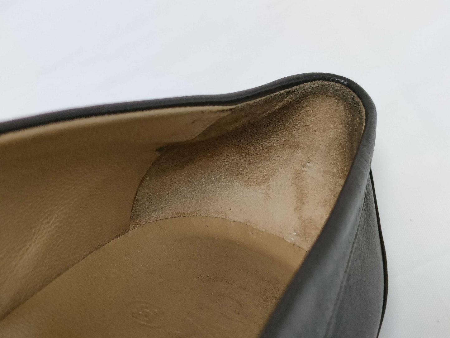CHANEL Coco Mark Leather Pumps