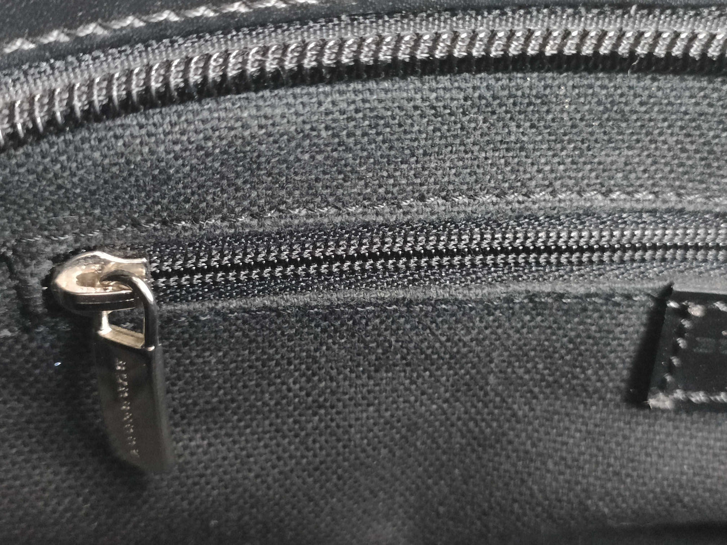 BURBERRY London Nova Check Hand Shoulder Bag