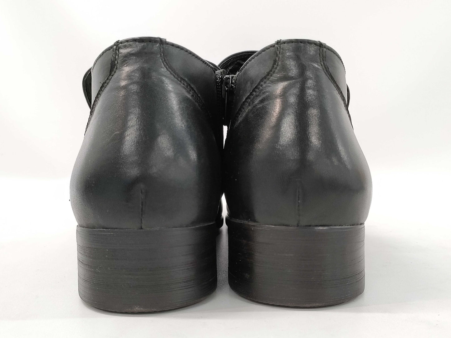 Whoop de Doo Business Shoes