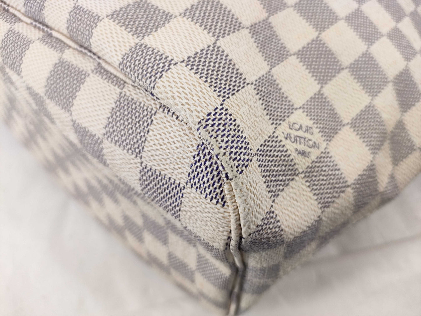 LOUIS VUITTON Damier Azur Neverfull MM Tote Bag with Pouch