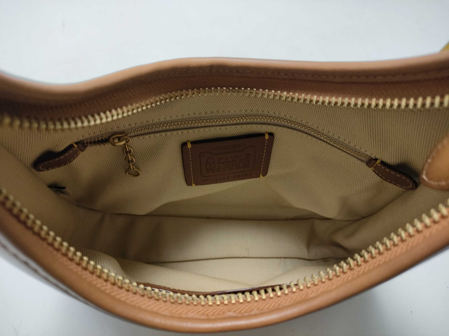 COACH C2265 Shoulder Bag