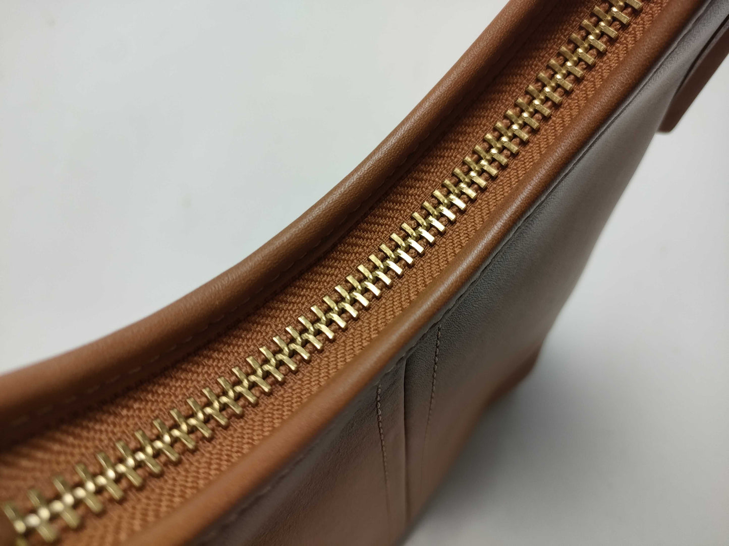 COACH C2265 Shoulder Bag