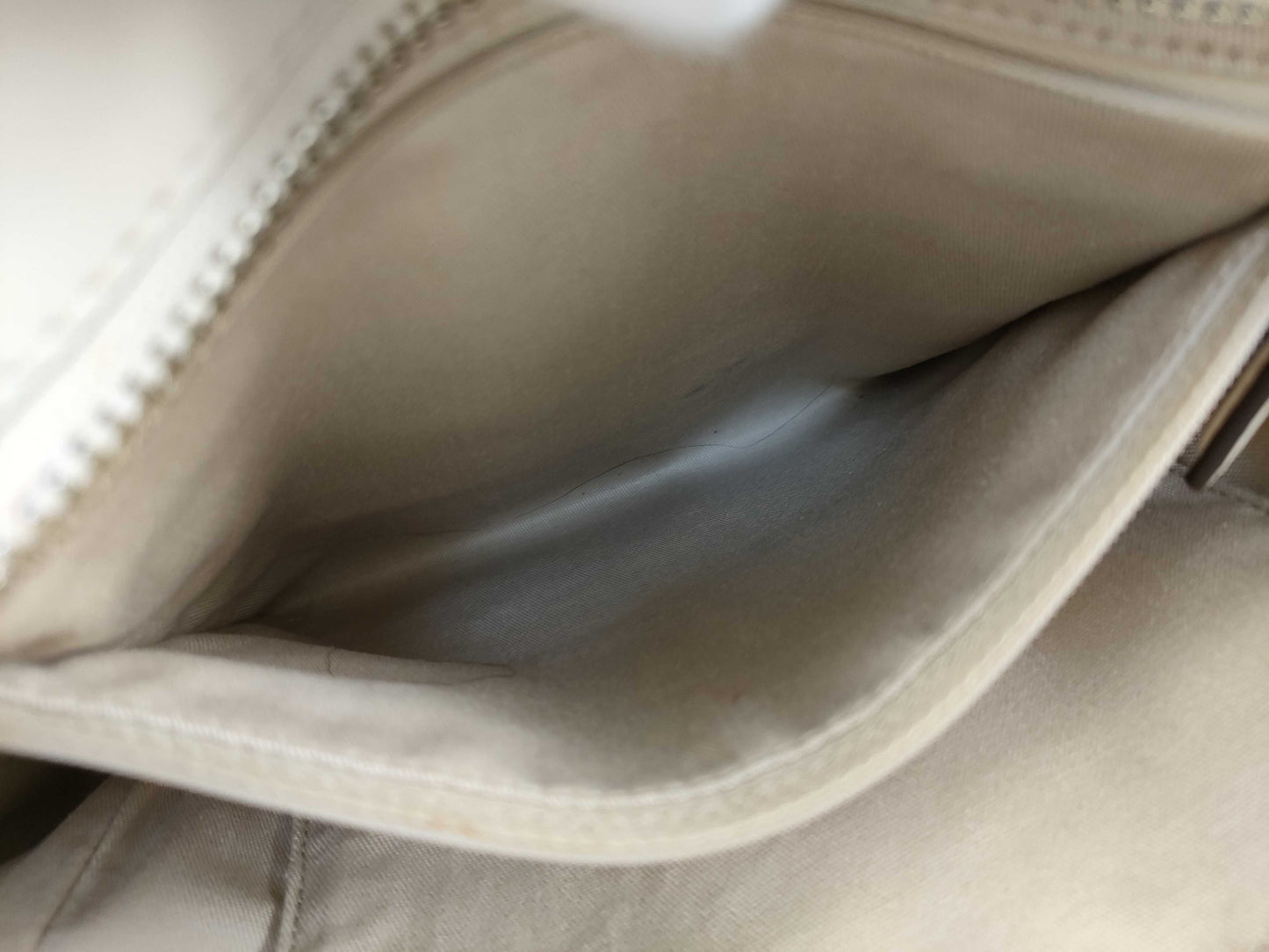 COACH Old Coach 2-way White Handbag