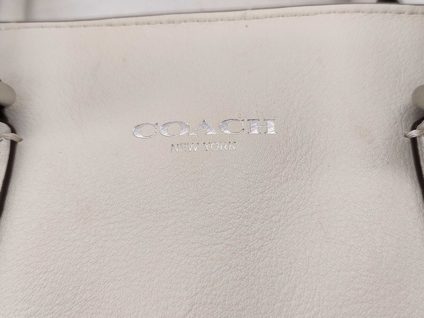 COACH Old Coach 2-way White Handbag