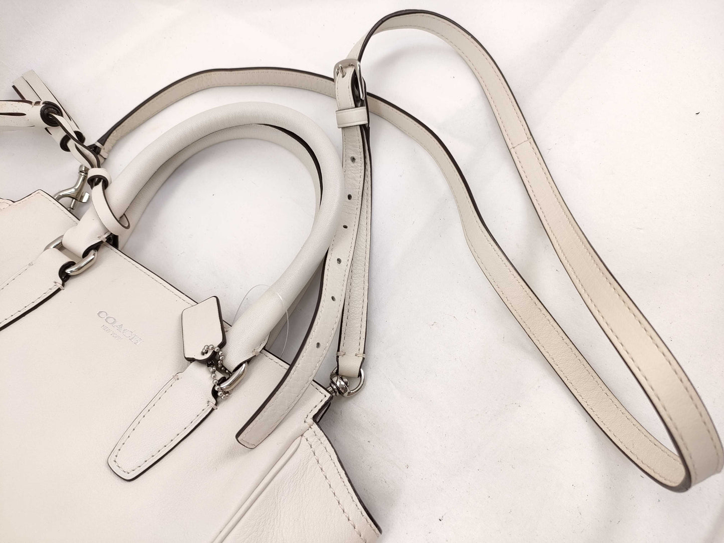 COACH Old Coach 2-way White Handbag
