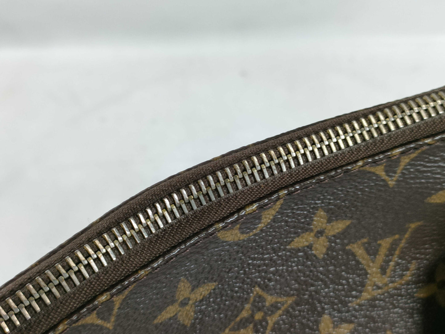 LOUIS VUITTON M40044 Monogram M40044 Pochette Bosphore Shoulder Bag