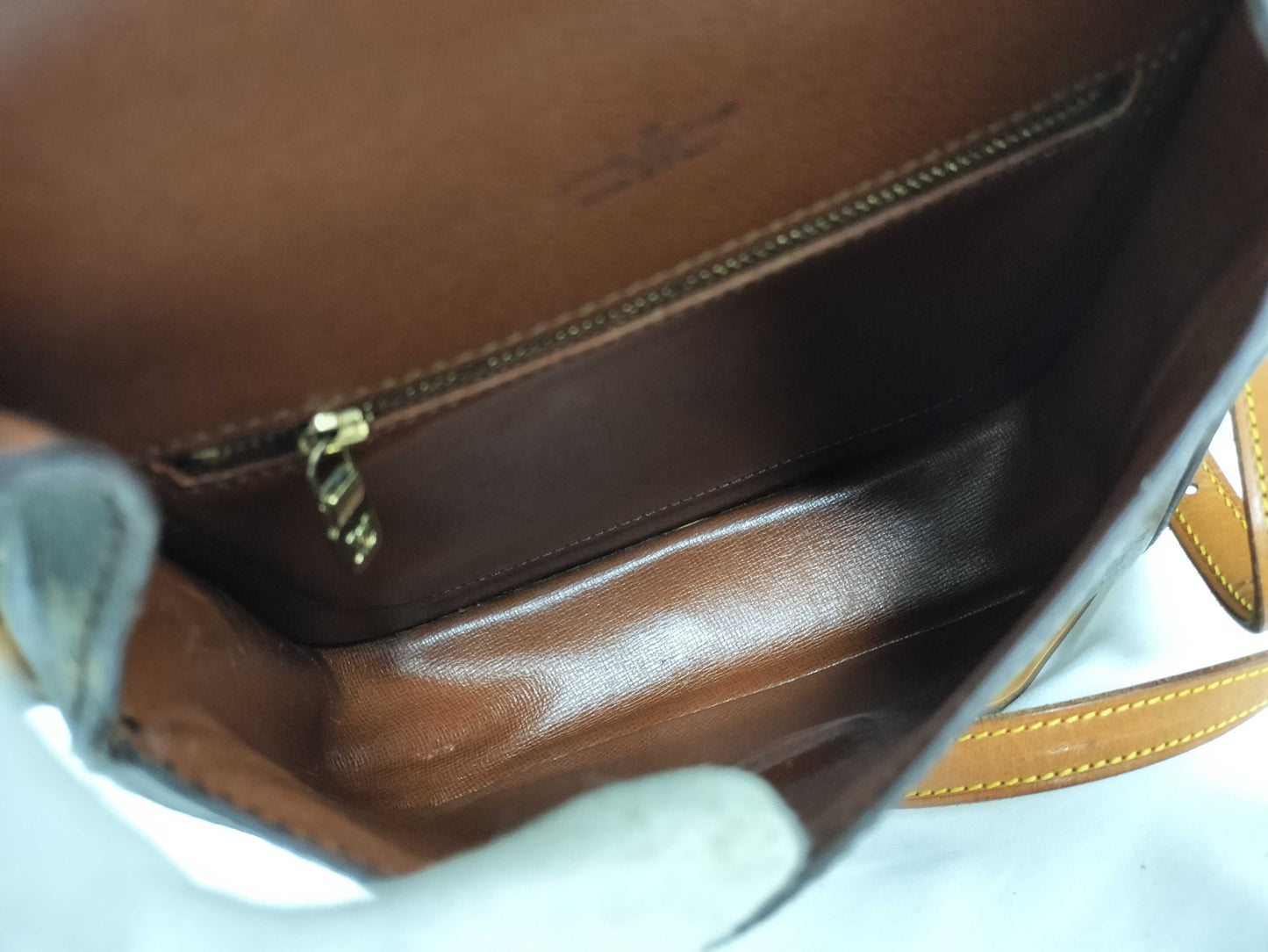 LOUIS VUITTON M51242 Monogram Saint-Cloud Shoulder Bag