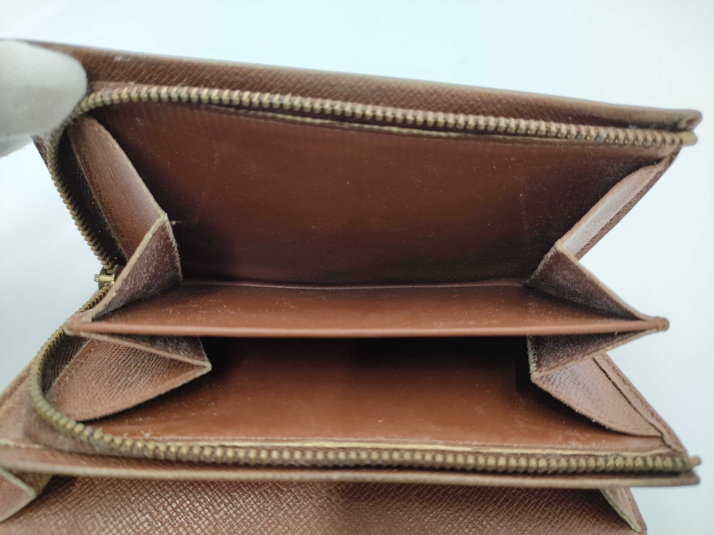 LOUIS VUITTON Monogram Compact Wallet