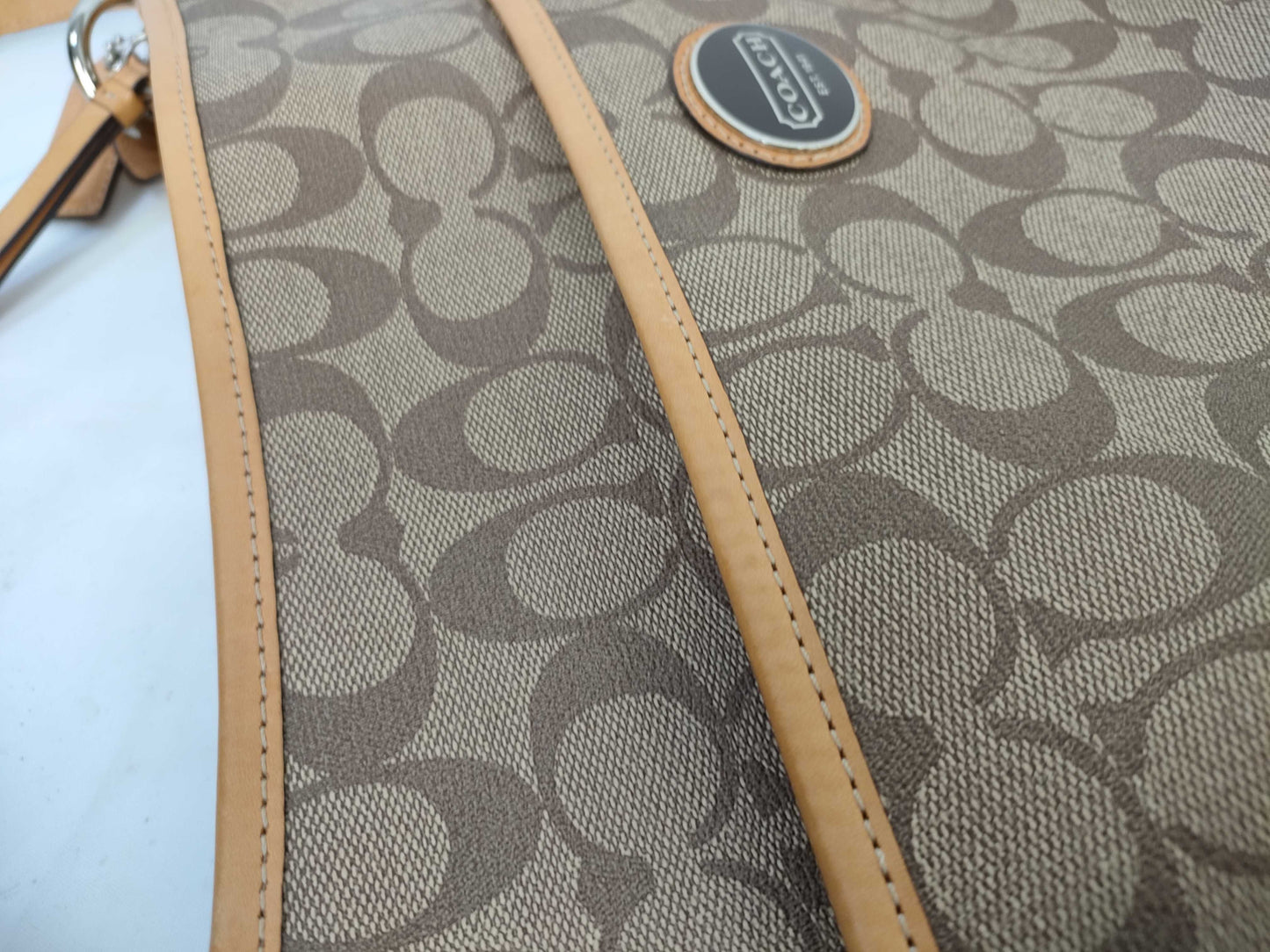 COACH Signature Shoulder Bag 19822