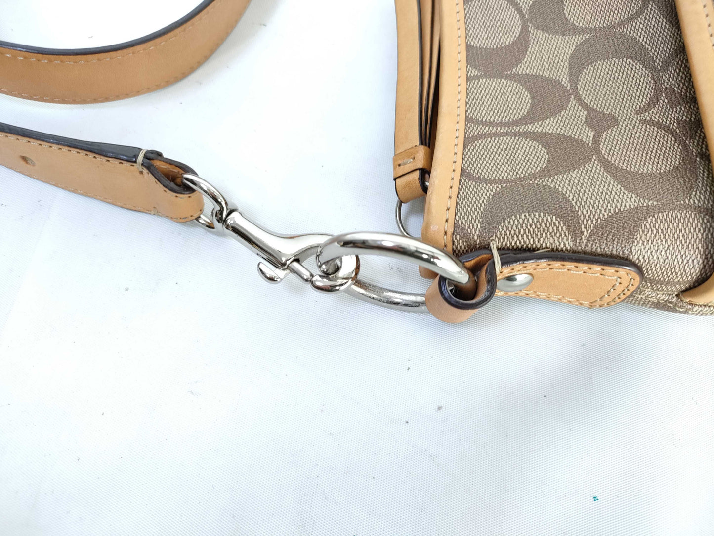 COACH Signature Shoulder Bag 19822