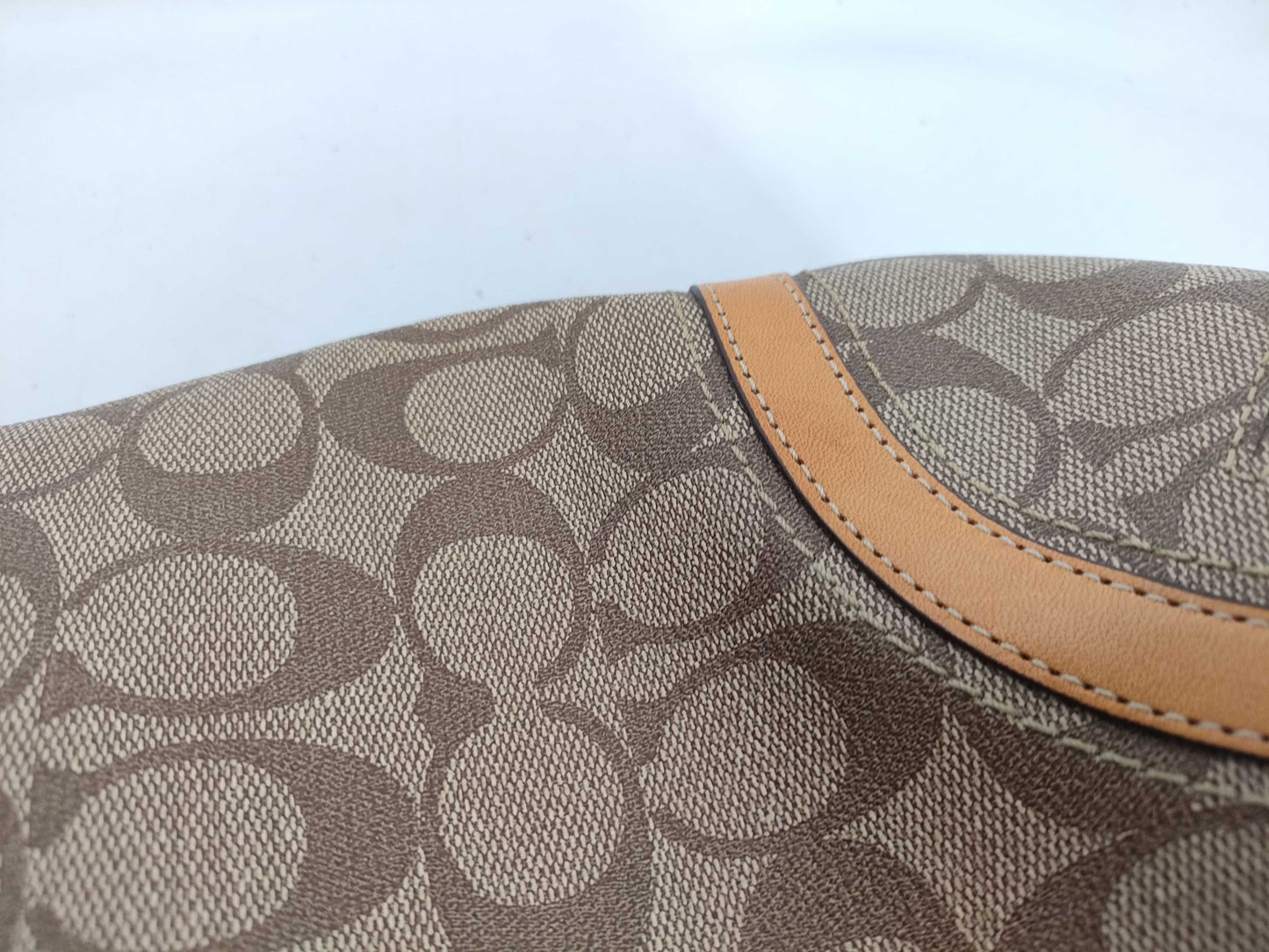 COACH Signature Shoulder Bag 19822