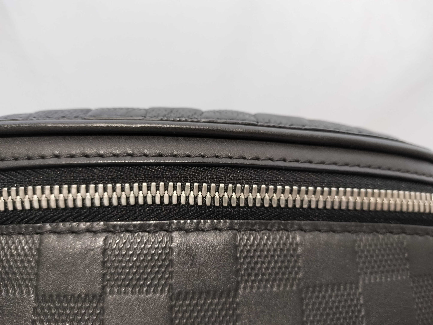 LOUIS VUITTON N40298 Damier Infinibum Shoulder Bag