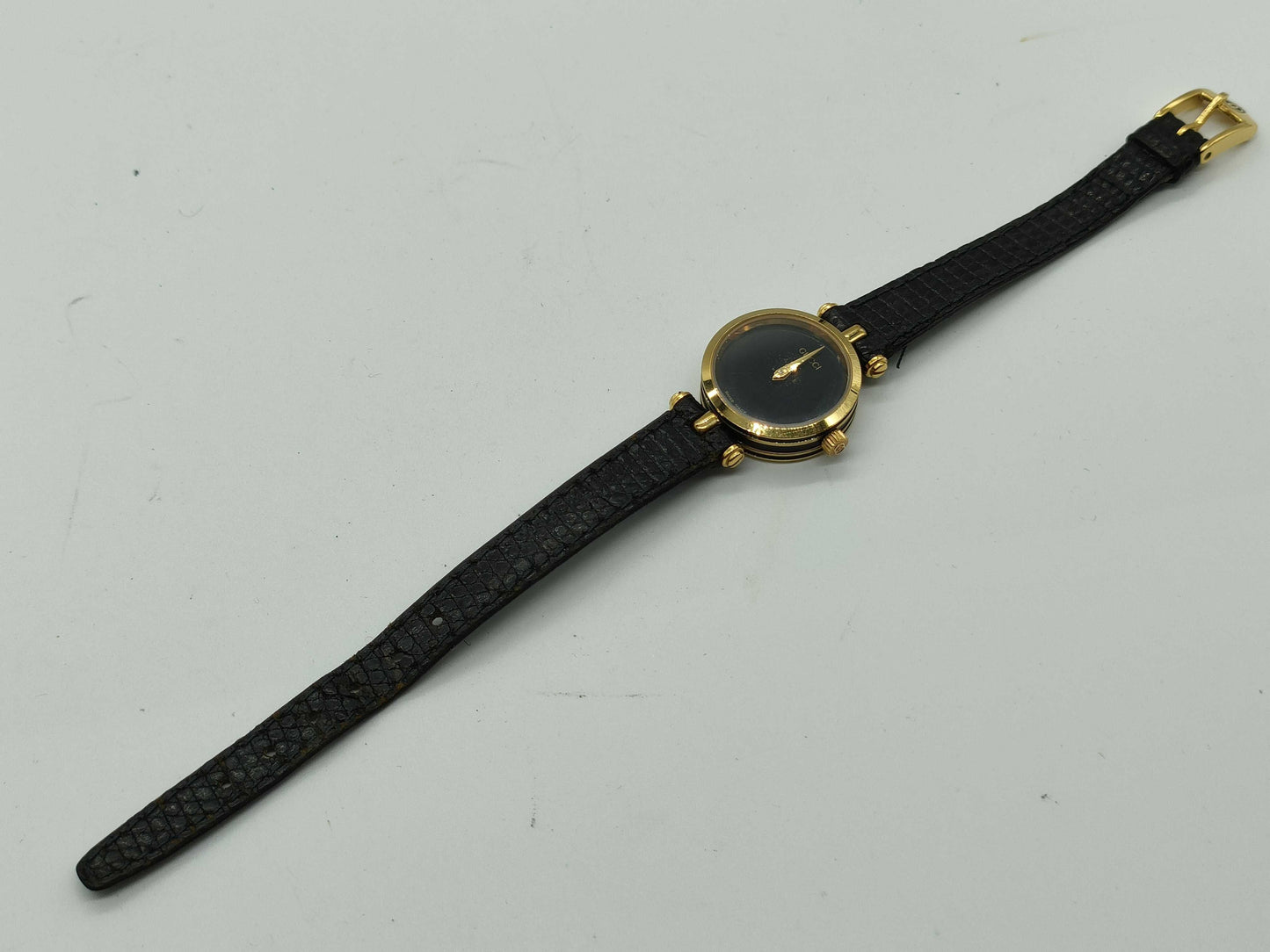 GUCCI Black Dial Unmoving Women's Watch
