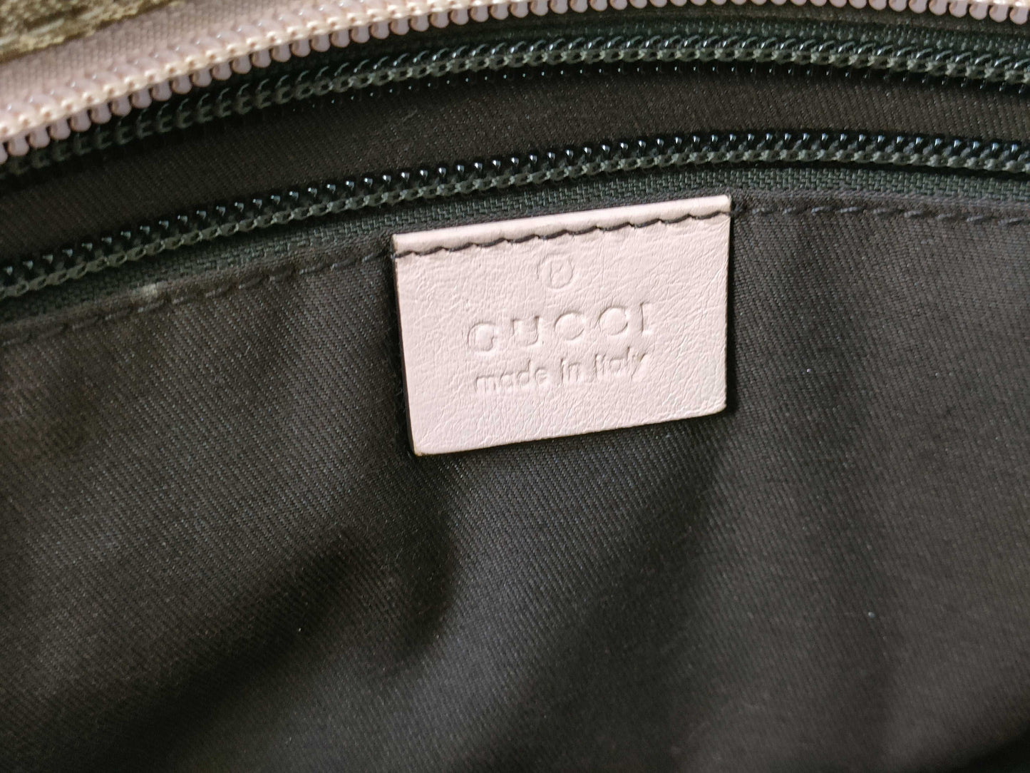 GUCCI GG Canvas 03136 Shoulder Handbag