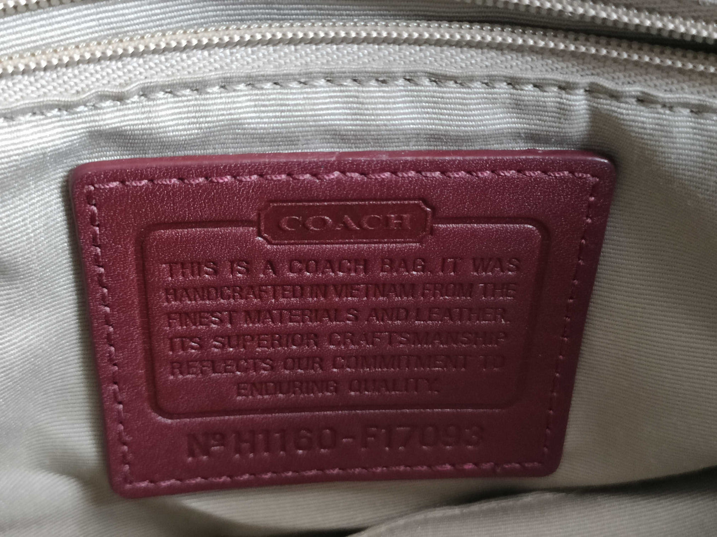 COACH Signature F17093 Shoulder Bag