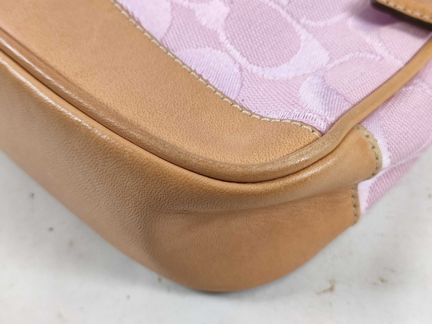 COACH Signature 6094 Handbag Handbag