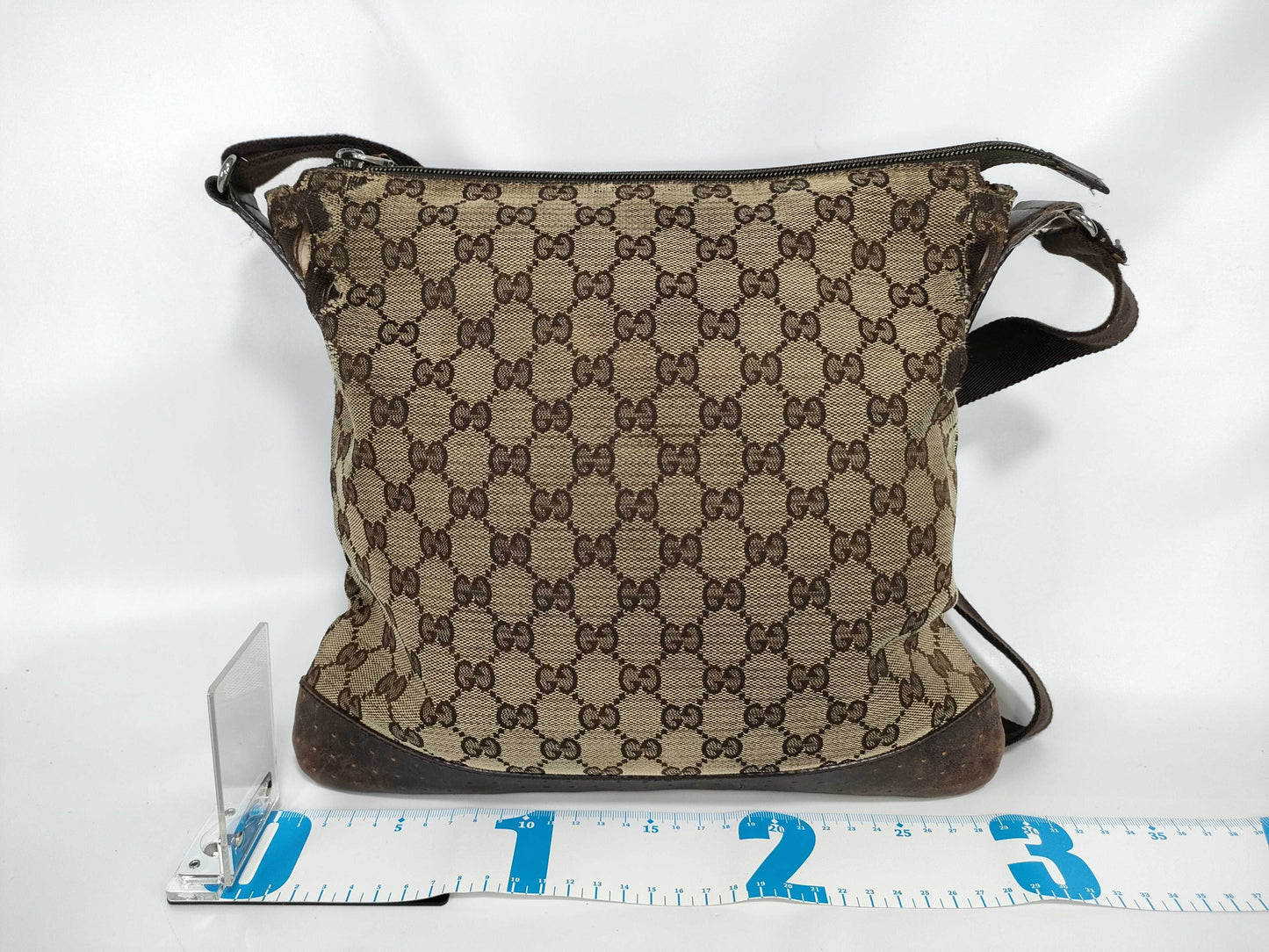 GUCCI GG Canvas Shoulder Bag