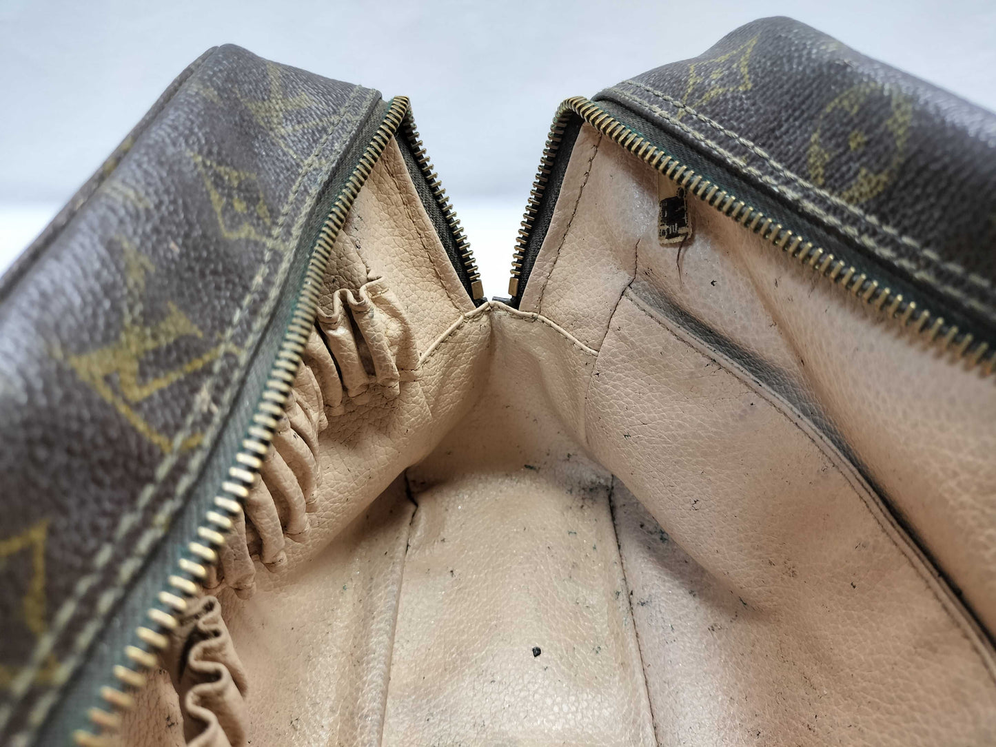 LOUIS VUITTON M47522 Monogram True Towelette Second Bag, Junk, Tag Missing