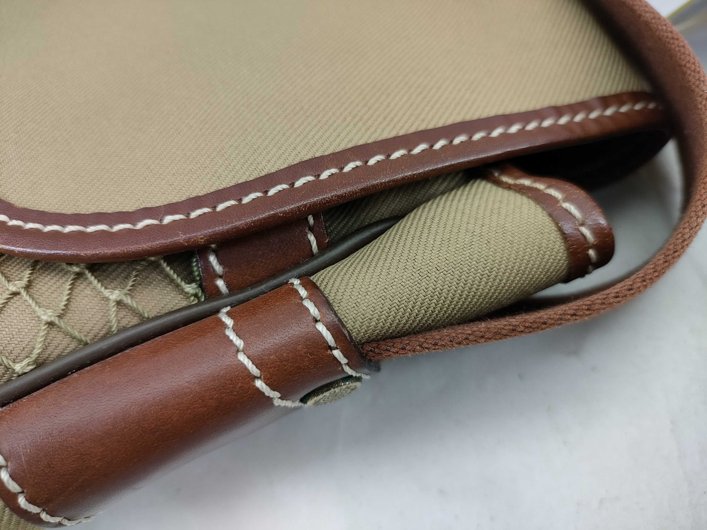 HUNTING WORLD Messenger Bag Shoulder Bag