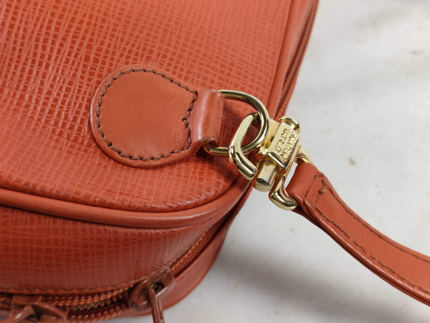 HUNTING WORLD Hunting World Leather Shoulder Bag