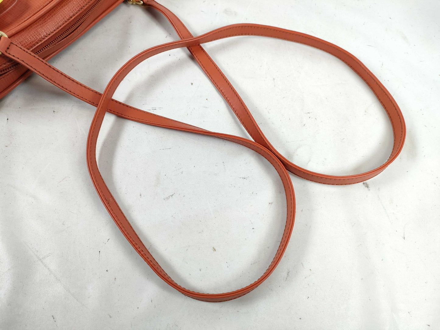 HUNTING WORLD Hunting World Leather Shoulder Bag