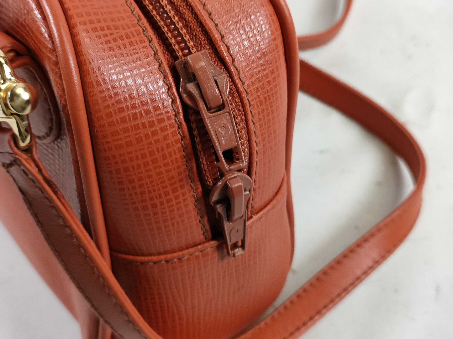 HUNTING WORLD Hunting World Leather Shoulder Bag