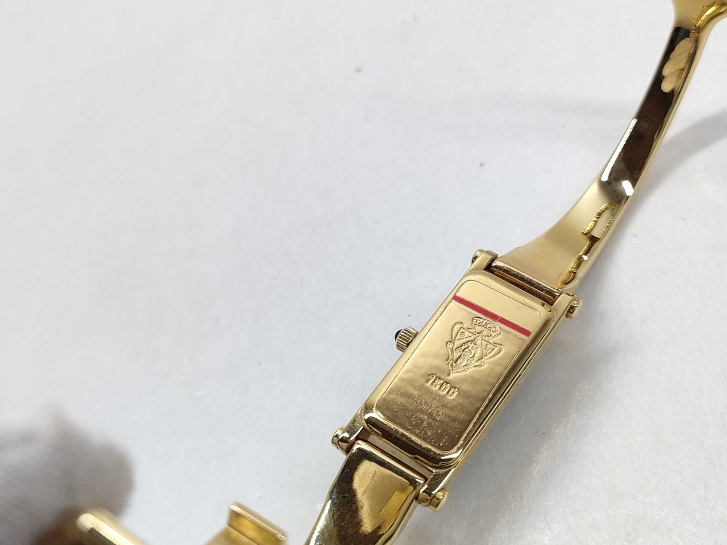 GUCCI 1500 Women's Watch