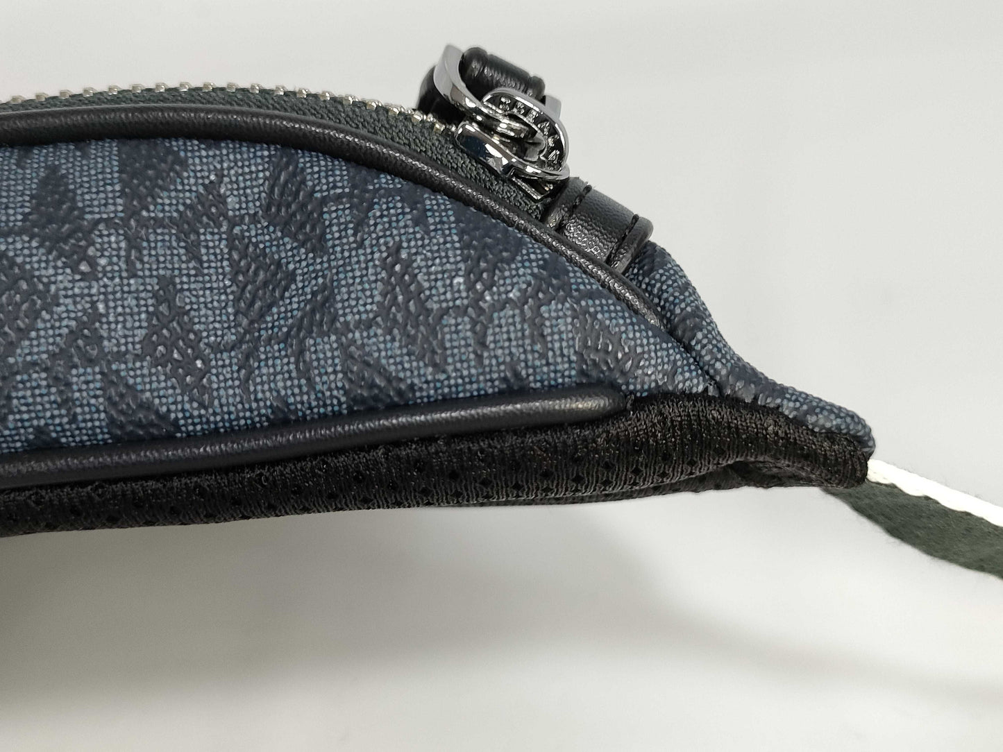 Michael Kors Michael Kors body bag shoulder bag