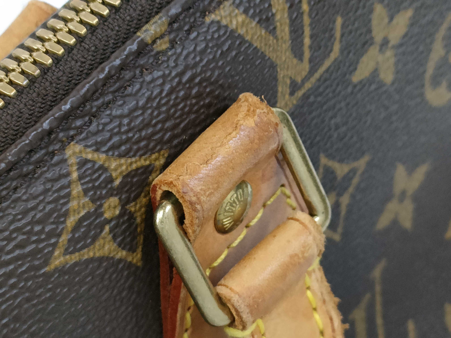 LOUIS VUITTON M40878 Monogram Alma MM Handbag