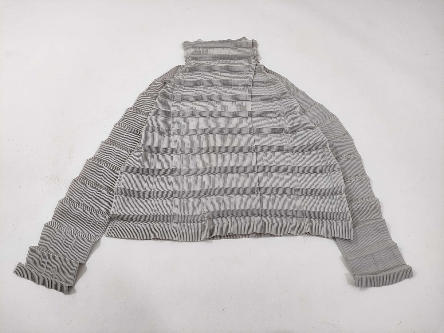 ISSEY MIYAKE Tops Tops
