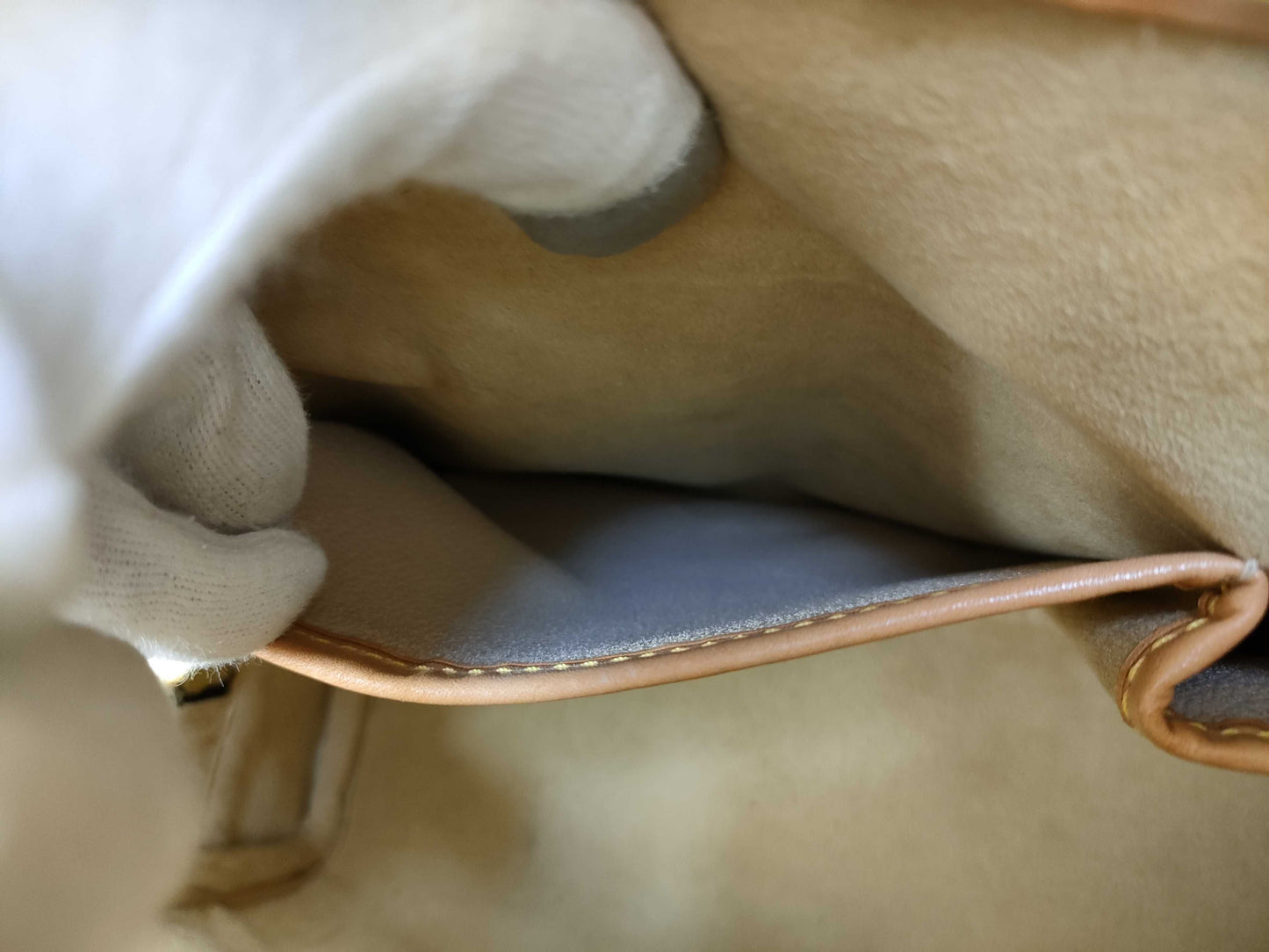 LOUIS VUITTON M53380 Monogram Rivoli Monogram Handbag