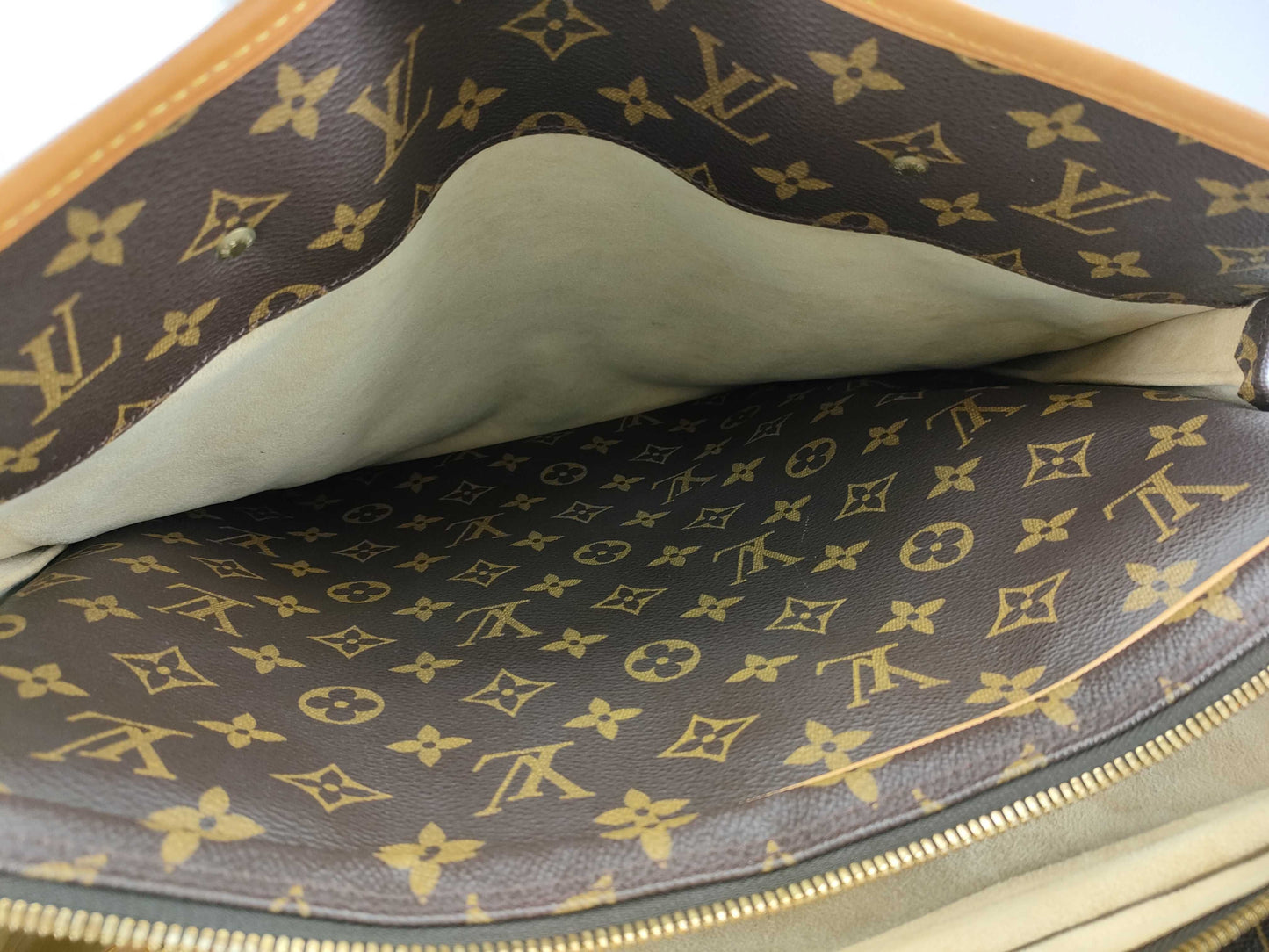 LOUIS VUITTON M53380 Monogram Rivoli Monogram Handbag