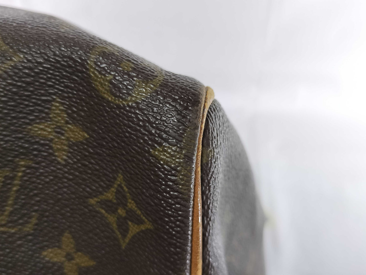 LOUIS VUITTON Monogram Keepall 50 Boston Bag with Torn Zipper Top