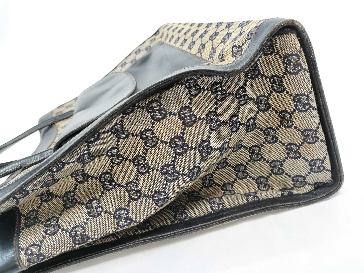 GUCCI GG Canvas Handbag