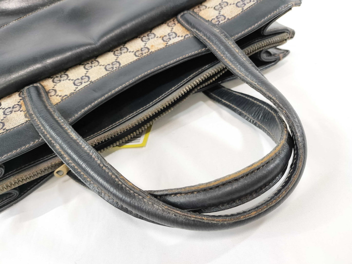 GUCCI GG Canvas Handbag