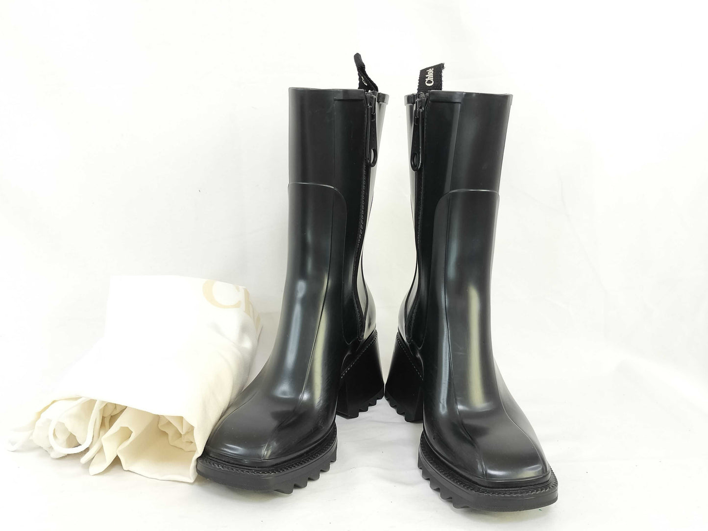 Chloe side zip rain boots