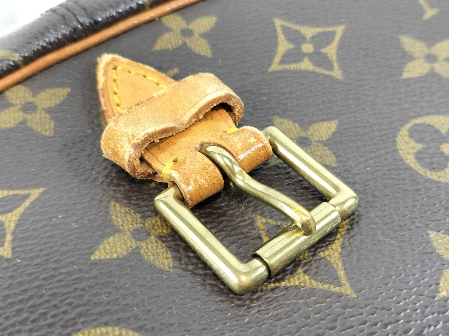 LOUIS VUITTON M42250 Monogram Sologne Shoulder Bag