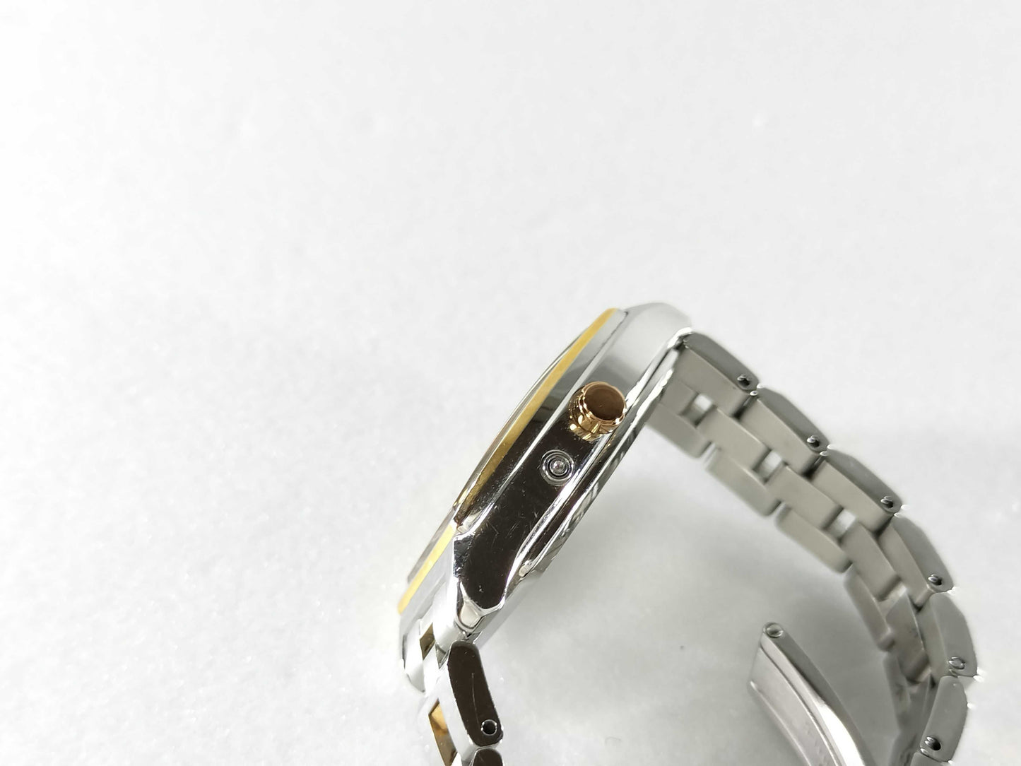 SEIKO 1B22-0AZ0 Women's Watch