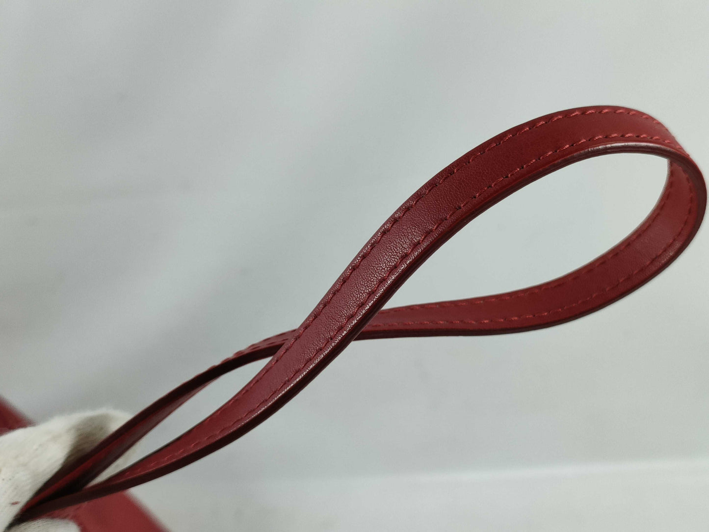 Salvatore Ferragamo Gancini Nolita GG-21E621 / Red Handbag