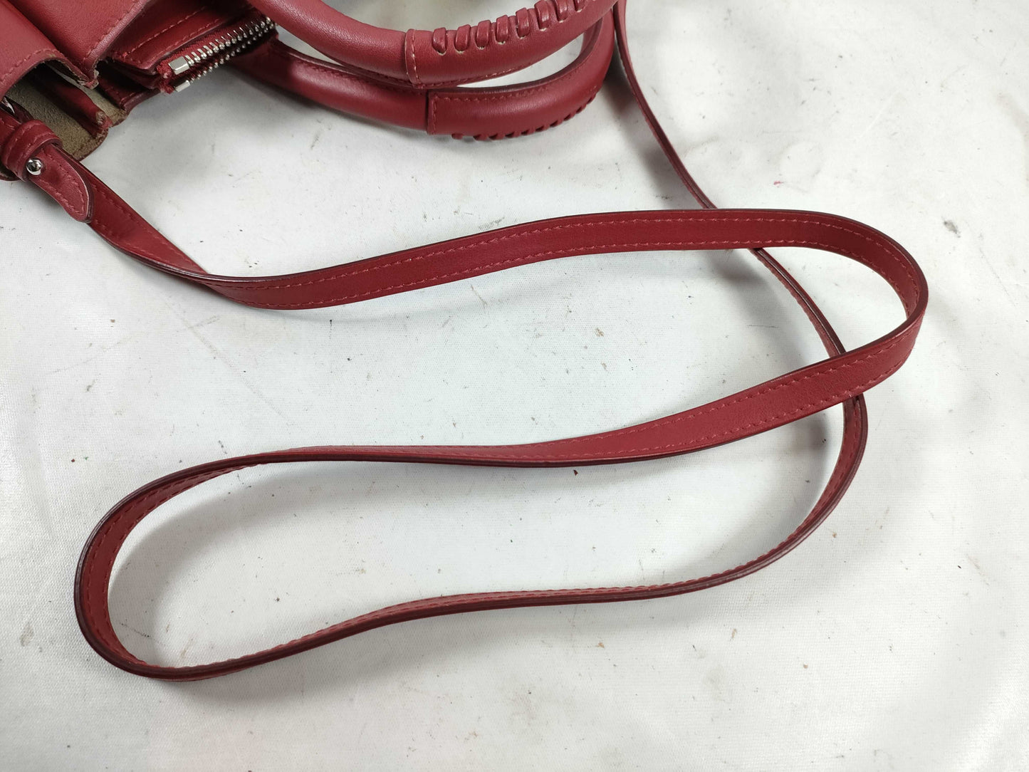 Salvatore Ferragamo Gancini Nolita GG-21E621 / Red Handbag