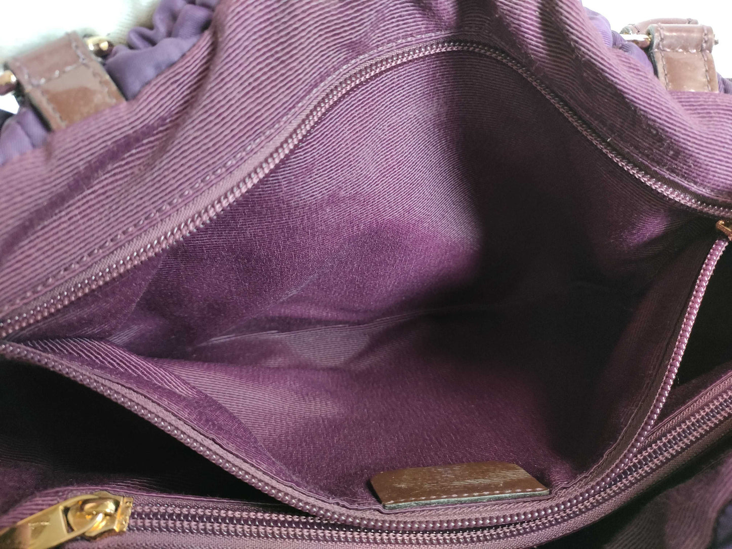 Salvatore Ferragamo Vara AU-21 Handbag/Purple