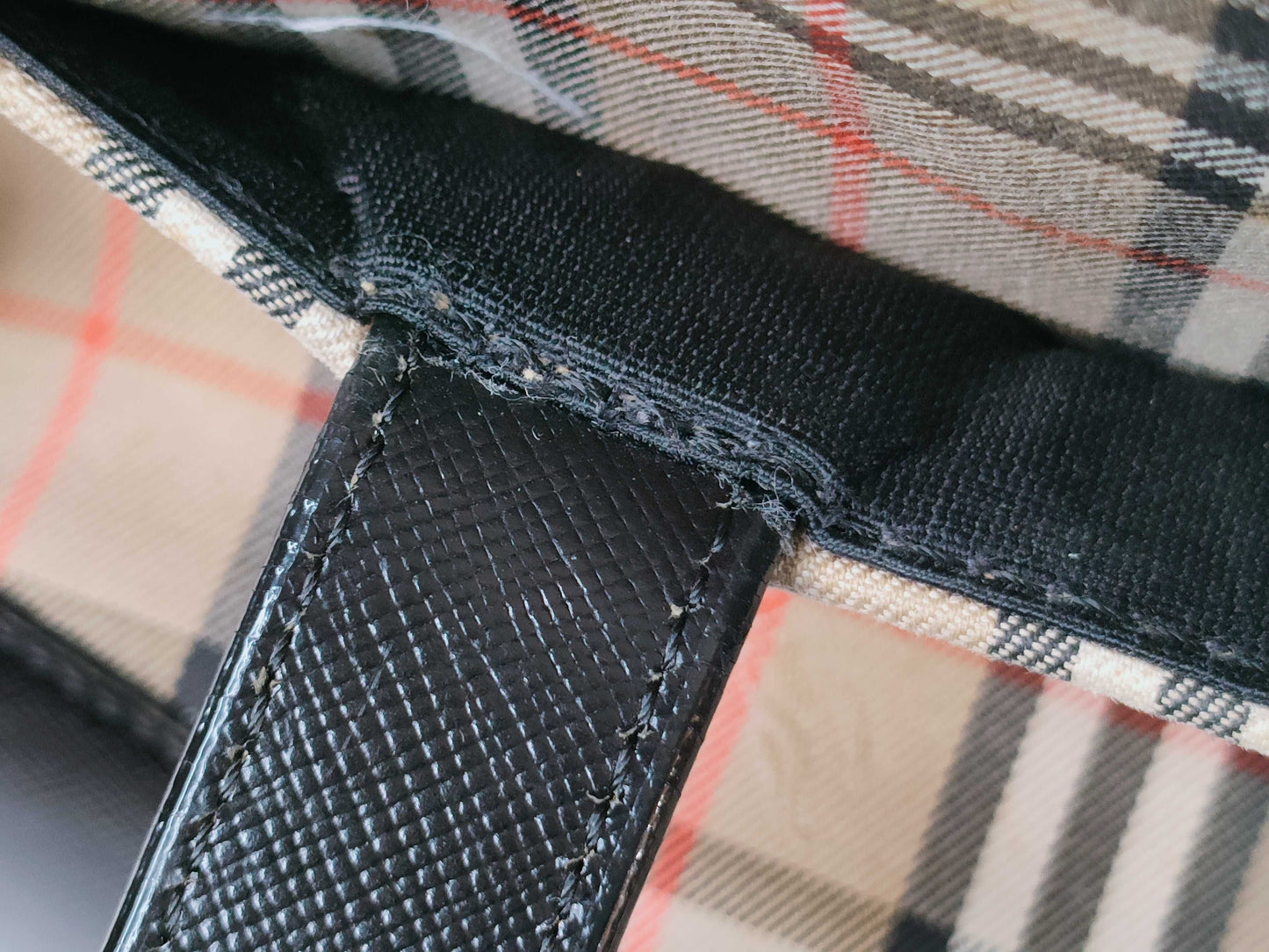 BURBERRY Handbag Handbag